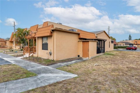 Condominio en venta en Pembroke Pines, Florida, 3 dormitorios, 123.65 m2 № 1957829 - foto 29