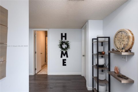 Condominio en venta en Pembroke Pines, Florida, 3 dormitorios, 123.65 m2 № 1957829 - foto 4