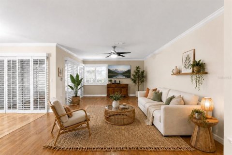 Condo in Altamonte Springs, Florida, 3 bedrooms  № 2233461 - photo 9