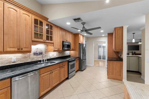 Condo in Altamonte Springs, Florida, 3 bedrooms  № 2233461 - photo 14