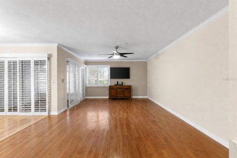 Condo in Altamonte Springs, Florida, 3 bedrooms  № 2233461 - photo 10