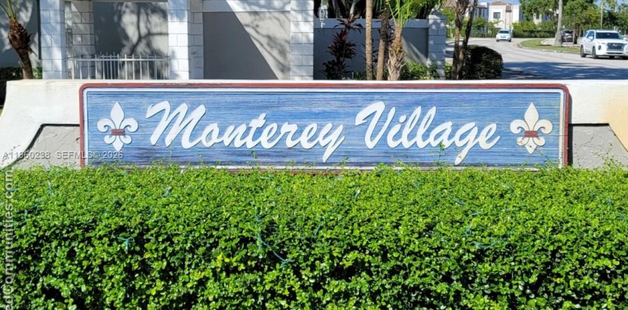 Кондоминиум с 3 спальнями в Майами, Флорида № 2040762