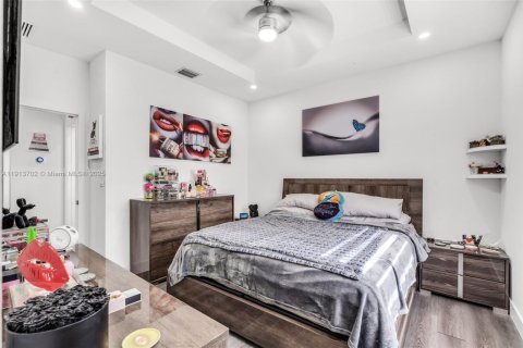 Adosado en venta en Miami, Florida, 3 dormitorios, 122.72 m2 № 1969007 - foto 24