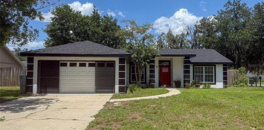 Casa en DeLand, Florida 3 dormitorios, 124.67 m2 № 2224946