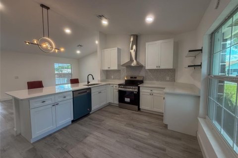 Casa en venta en DeLand, Florida, 3 dormitorios, 124.67 m2 № 2224946 - foto 10