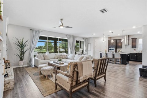 Casa en venta en Tampa, Florida, 6 dormitorios, 412.67 m2 № 2216252 - foto 10