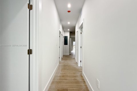 Duplex in Miami, Florida 4 bedrooms № 1993241 - photo 5