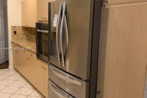 Touwnhouse à louer à Weston, Floride: 3 chambres, 144.93 m2 № 2052532 - photo 10