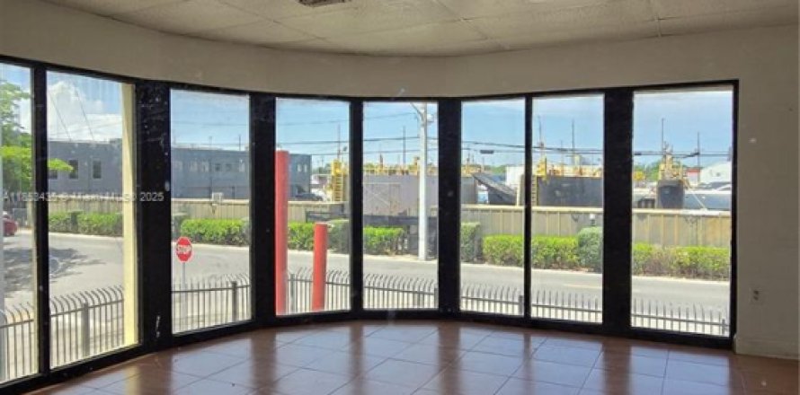 Apartamento en Miami, Florida 3 dormitorios № 1872241