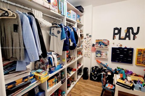 Copropriété à vendre à Miami, Floride: 3 chambres, 178.84 m2 № 1935557 - photo 27