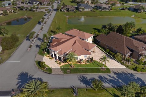 Villa ou maison à vendre à Polk City, Floride: 2 chambres, 268.21 m2 № 2223111 - photo 9