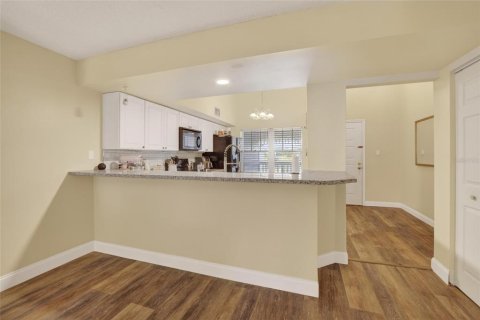 Condominio en venta en Palm Harbor, Florida, 2 dormitorios, 141.03 m2 № 2112829 - foto 11