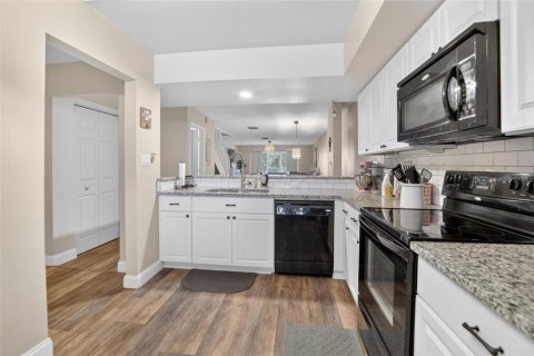 Condominio en venta en Palm Harbor, Florida, 2 dormitorios, 141.03 m2 № 2112829 - foto 7