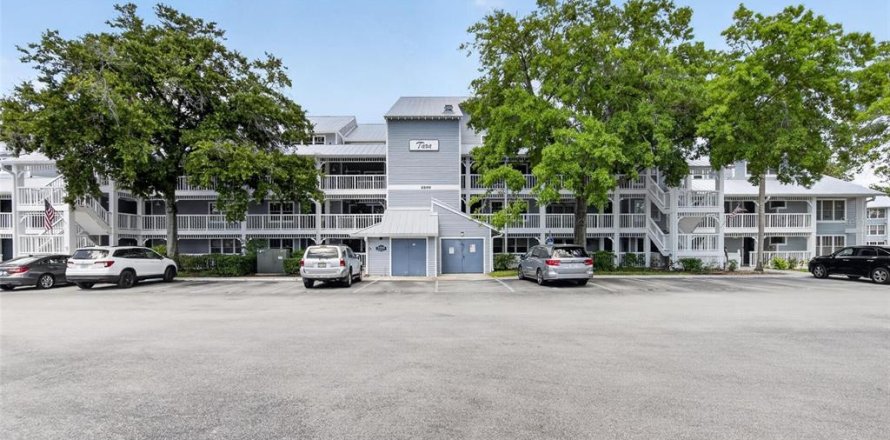 Condominio en Palm Harbor, Florida, 2 dormitorios  № 2112829