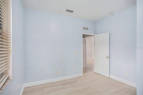 House in Tarpon Springs, Florida 4 bedrooms, 180.23 sq.m. № 1347192 - photo 25