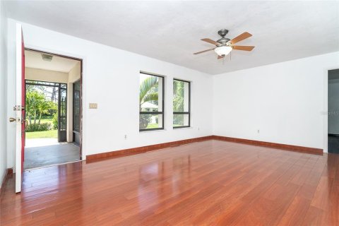 House in Englewood, Florida 2 bedrooms, 123 sq.m. № 1801861 - photo 6