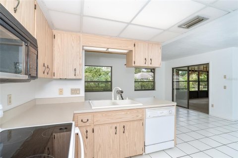 House in Englewood, Florida 2 bedrooms, 123 sq.m. № 1801861 - photo 11