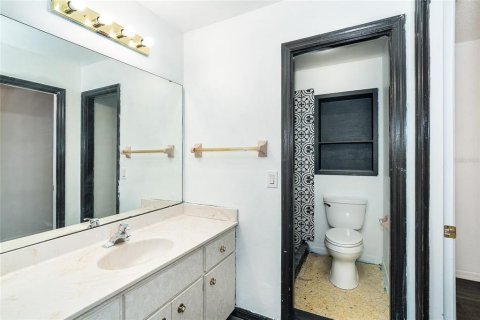 House in Englewood, Florida 2 bedrooms, 123 sq.m. № 1801861 - photo 27