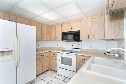 House in Englewood, Florida 2 bedrooms, 123 sq.m. № 1801861 - photo 10