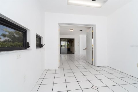 House in Englewood, Florida 2 bedrooms, 123 sq.m. № 1801861 - photo 15