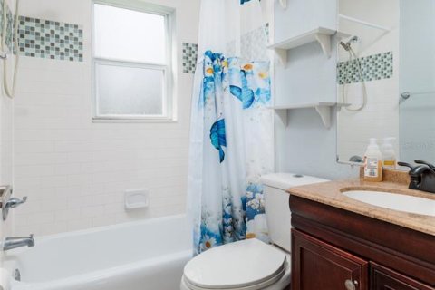 House in Saint Petersburg, Florida 2 bedrooms, 66.89 sq.m. № 1786619 - photo 14