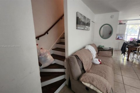Copropriété à vendre à Miami, Floride: 2 chambres, 70.61 m2 № 1953798 - photo 14