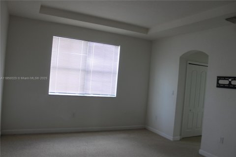 Touwnhouse à vendre à Doral, Floride: 4 chambres, 214.23 m2 № 1857018 - photo 15