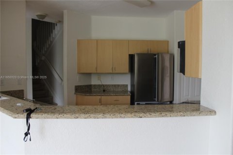 Touwnhouse à vendre à Doral, Floride: 4 chambres, 214.23 m2 № 1857018 - photo 12
