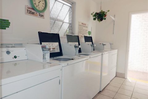 Купить кондоминиум в Форт-Лодердейл, Флорида 3 комнаты, 60.39м2, № 2086887 - фото 7