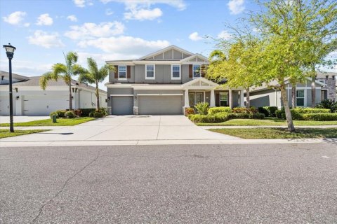 House in Apollo Beach, Florida 5 bedrooms, 333.24 sq.m. № 1622167 - photo 2