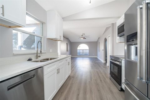 Casa en venta en Kissimmee, Florida, 3 dormitorios, 153.66 m2 № 1831313 - foto 10