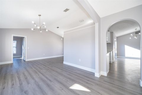 Casa en venta en Kissimmee, Florida, 3 dormitorios, 153.66 m2 № 1831313 - foto 6