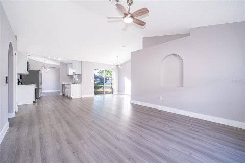 Casa en venta en Kissimmee, Florida, 3 dormitorios, 153.66 m2 № 1831313 - foto 17