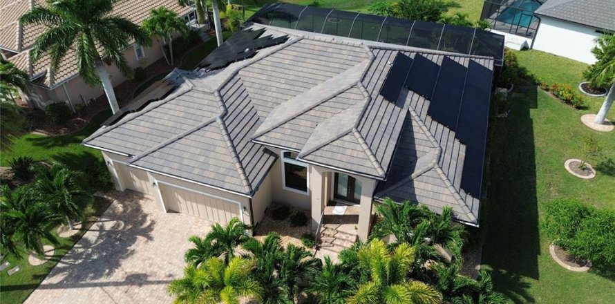 Villa ou maison à Punta Gorda, Floride 3 chambres, 213.86 m2 № 2358415