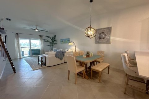 Apartamento en alquiler en Punta Gorda, Florida, 2 dormitorios, 145.76 m2 № 1812996 - foto 7