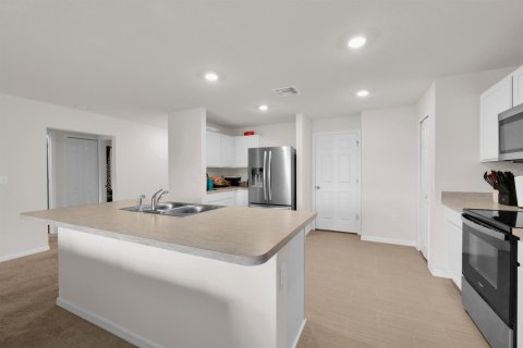 Casa en venta en Port St. Lucie, Florida, 4 dormitorios, 167.78 m2 № 2385512 - foto 14