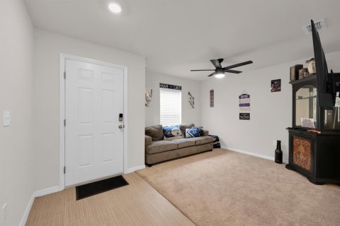 Casa en venta en Port St. Lucie, Florida, 4 dormitorios, 167.78 m2 № 2385512 - foto 9