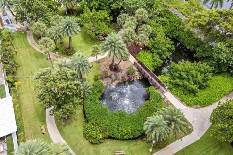 Condo in Aventura, Florida, 1 bedroom  № 1895861 - photo 6