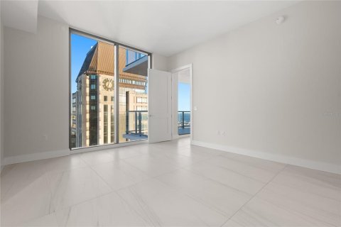 Copropriété à louer à Saint Petersburg, Floride: 2 chambres, 179.77 m2 № 2342770 - photo 19