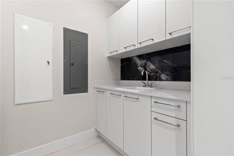 Copropriété à louer à Saint Petersburg, Floride: 2 chambres, 179.77 m2 № 2342770 - photo 30