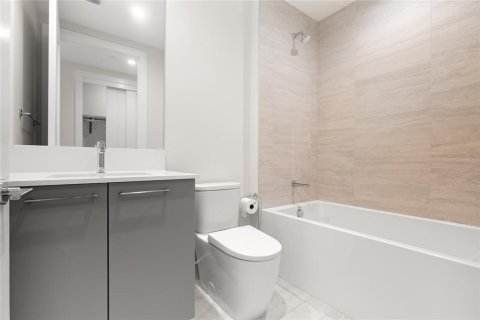 Copropriété à louer à Saint Petersburg, Floride: 2 chambres, 179.77 m2 № 2342770 - photo 27
