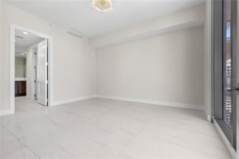 Copropriété à louer à Saint Petersburg, Floride: 2 chambres, 179.77 m2 № 2342770 - photo 18