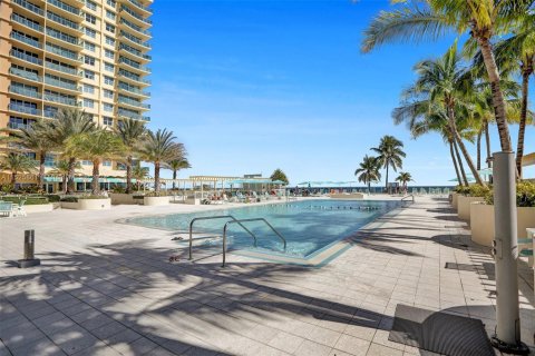 Condominio en alquiler en Hollywood, Florida, 1 dormitorio, 69.21 m2 № 2080245 - foto 21