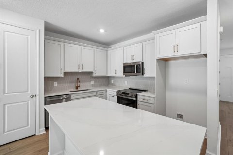 Adosado en venta en Tampa, Florida, 3 dormitorios, 144.65 m2 № 2198825 - foto 13