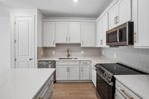 Adosado en venta en Tampa, Florida, 3 dormitorios, 144.65 m2 № 2198825 - foto 12