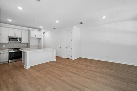 Adosado en venta en Tampa, Florida, 3 dormitorios, 144.65 m2 № 2198825 - foto 10