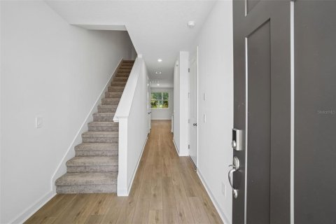 Adosado en venta en Tampa, Florida, 3 dormitorios, 144.65 m2 № 2198825 - foto 4