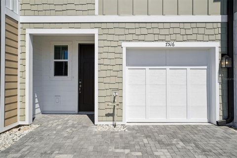 Adosado en venta en Tampa, Florida, 3 dormitorios, 144.65 m2 № 2198825 - foto 3