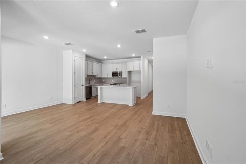 Adosado en venta en Tampa, Florida, 3 dormitorios, 144.65 m2 № 2198825 - foto 8