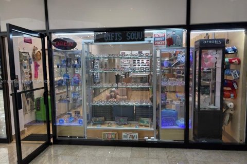 Immobilier commercial à vendre à Sweetwater, Floride № 1934899 - photo 22